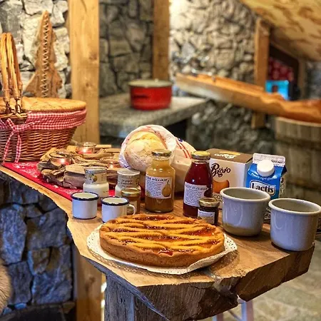 Stalla & Jaktstuga Piazzatorre