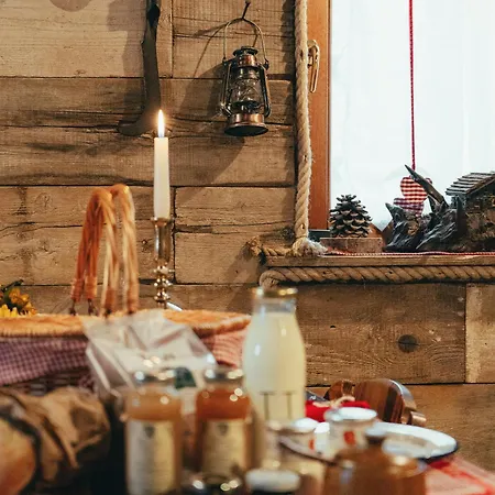 Lodge Stalla &