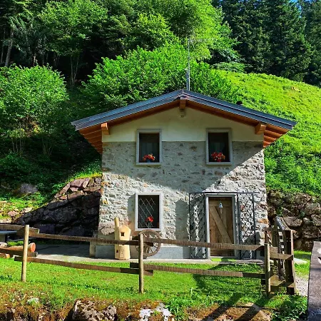 Stalla & Lodge