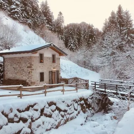 Stalla & Lodge *